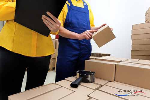 delivery-custom-scarves-custom-pocket-squares